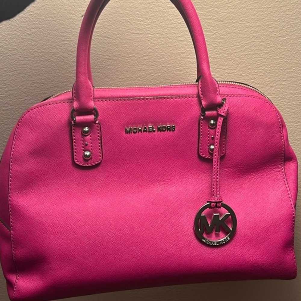Micheal Kors satchel